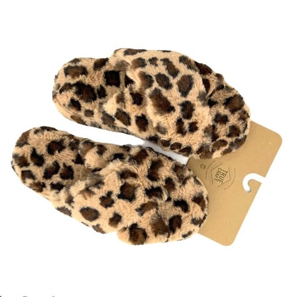 True Craft Shoes - TRUE CRAFT Women's CrissCross Flats Fuzzy Furry Slippers Leopard Medium(7-8)
